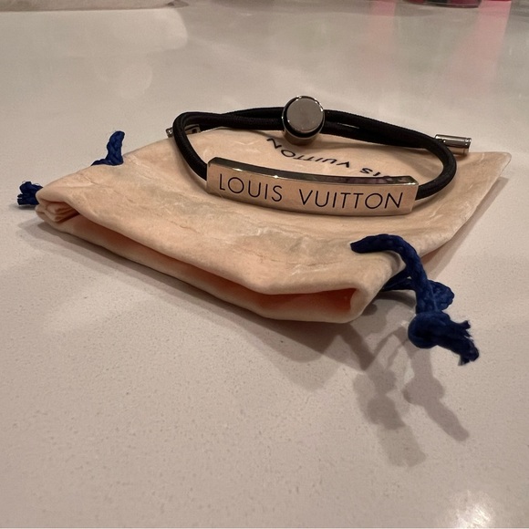 Louis Vuitton Space Bracelet - Picture 2 of 2